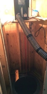 Maxi-Skimmer SSV/5 oil skimmer operating on a barbecue grease pit